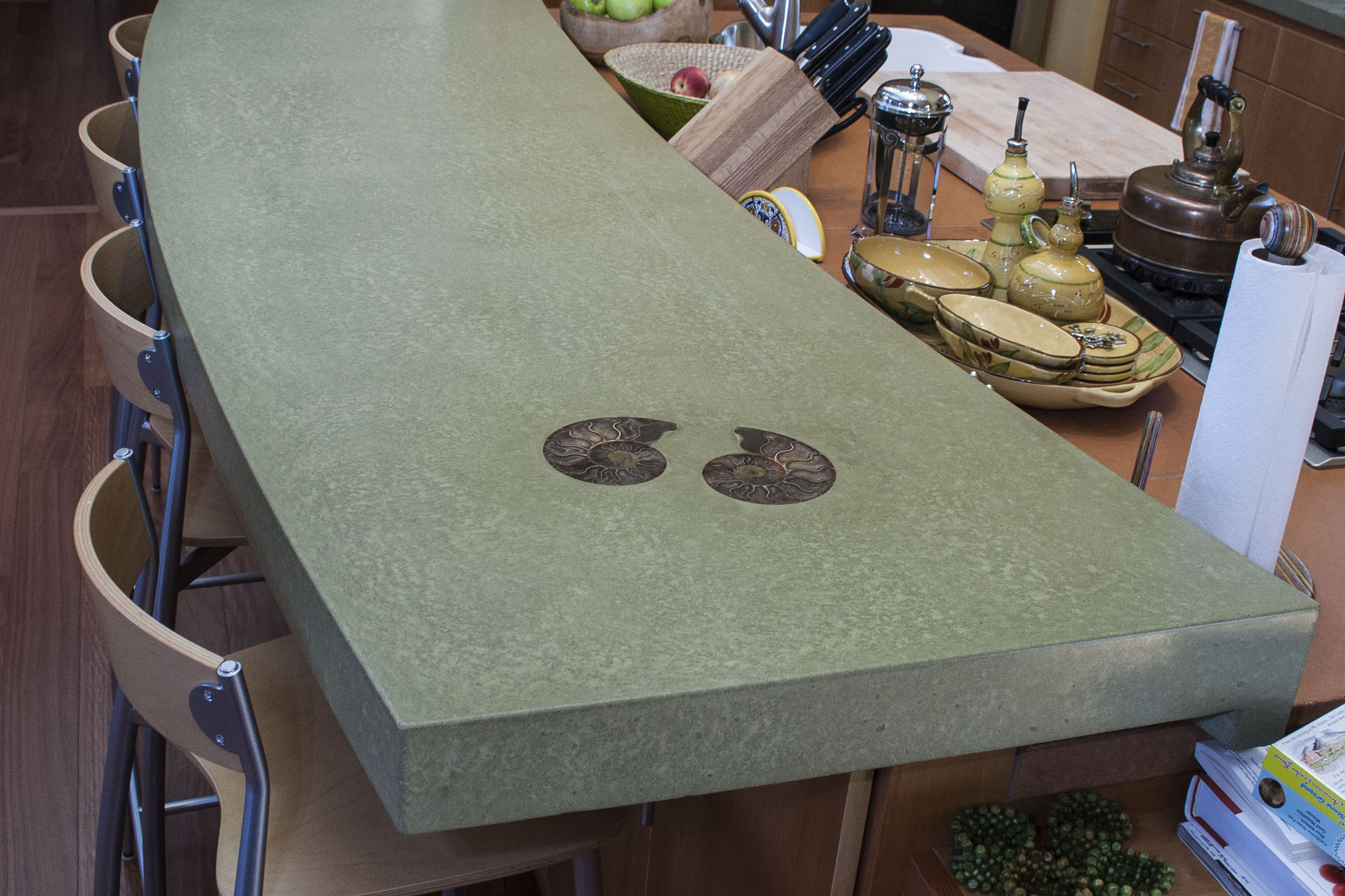 Concrete Countertop with Nautilus Shell Embad