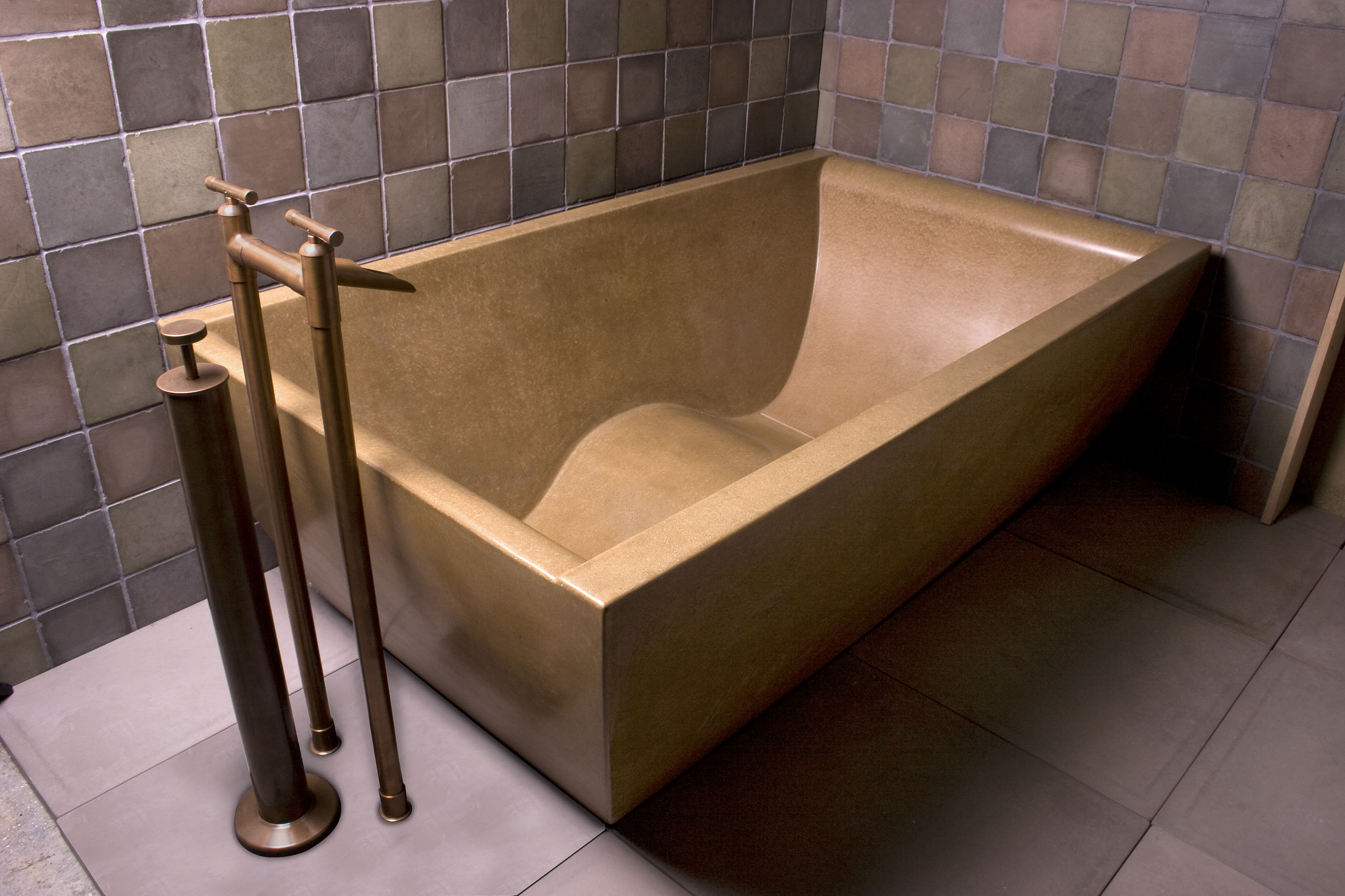 Concrete DoubleWave Soaking Tub